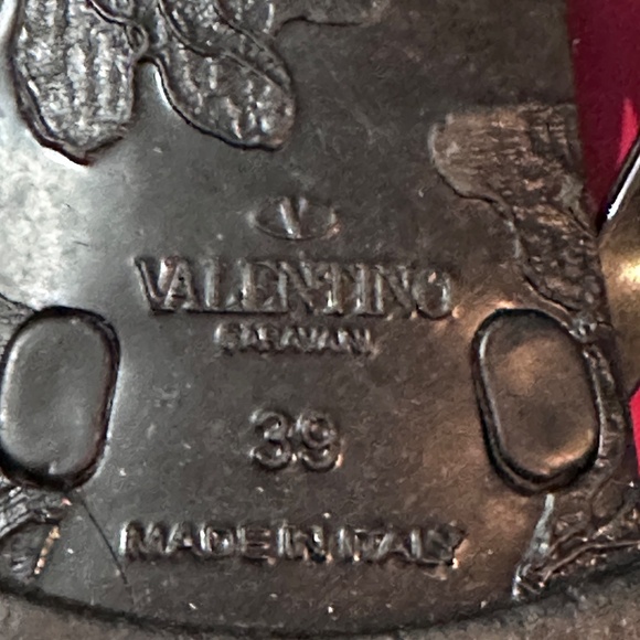 Valentino Rockstud Flip flops - Picture 4 of 4